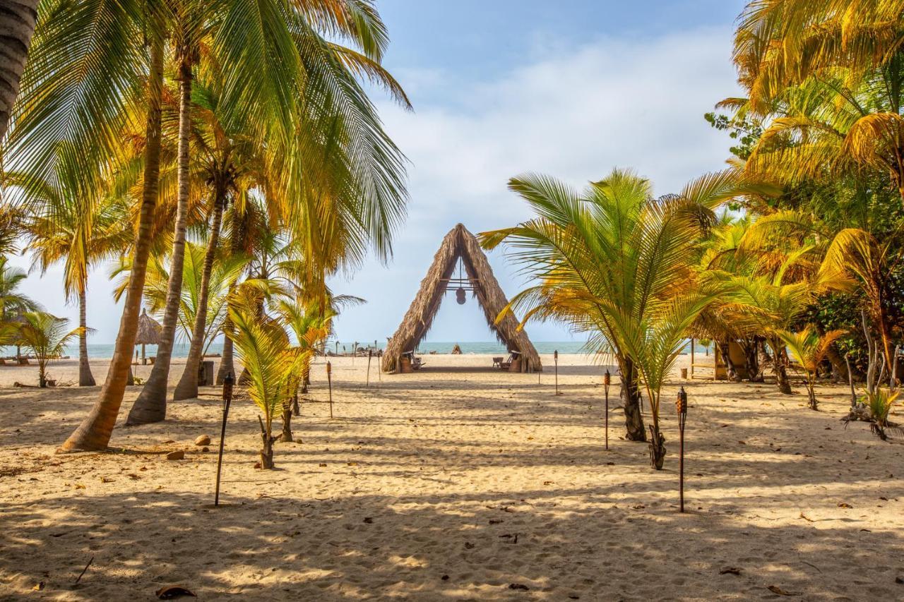 Gitana Del Mar Beach Retreat بوريتاكا المظهر الخارجي الصورة